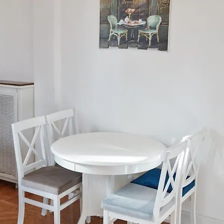 Great View Of Taksim Square, Luxury Furnished On Main Street Of Taksim, Partial Sea View Lejlighed