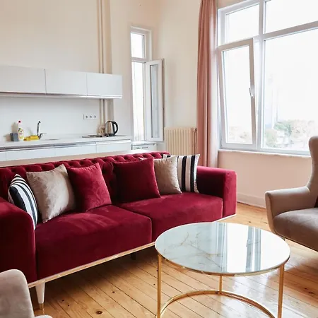 Great View Of Taksim Square, Luxury Furnished On Main Street Of Taksim, Partial Sea View Κωνσταντινούπολη