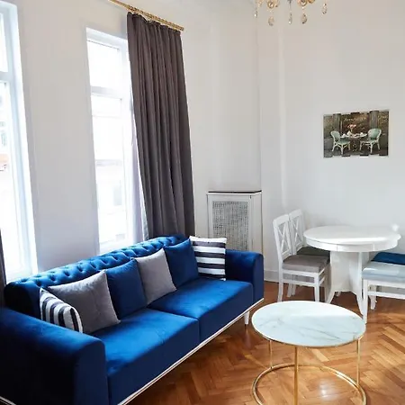 Διαμέρισμα Great View Of Taksim Square, Luxury Furnished On Main Street Of Taksim, Partial Sea View Κωνσταντινούπολη