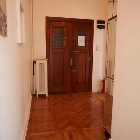 Great View Of Taksim Square, Luxury Furnished On Main Street Of Taksim, Partial Sea View Lejlighed *